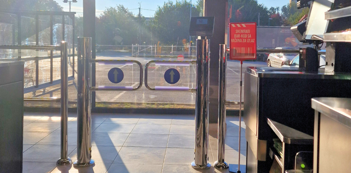 SCANMASTER: SECURITY IN THE SELF-CHECKOUT ZONE